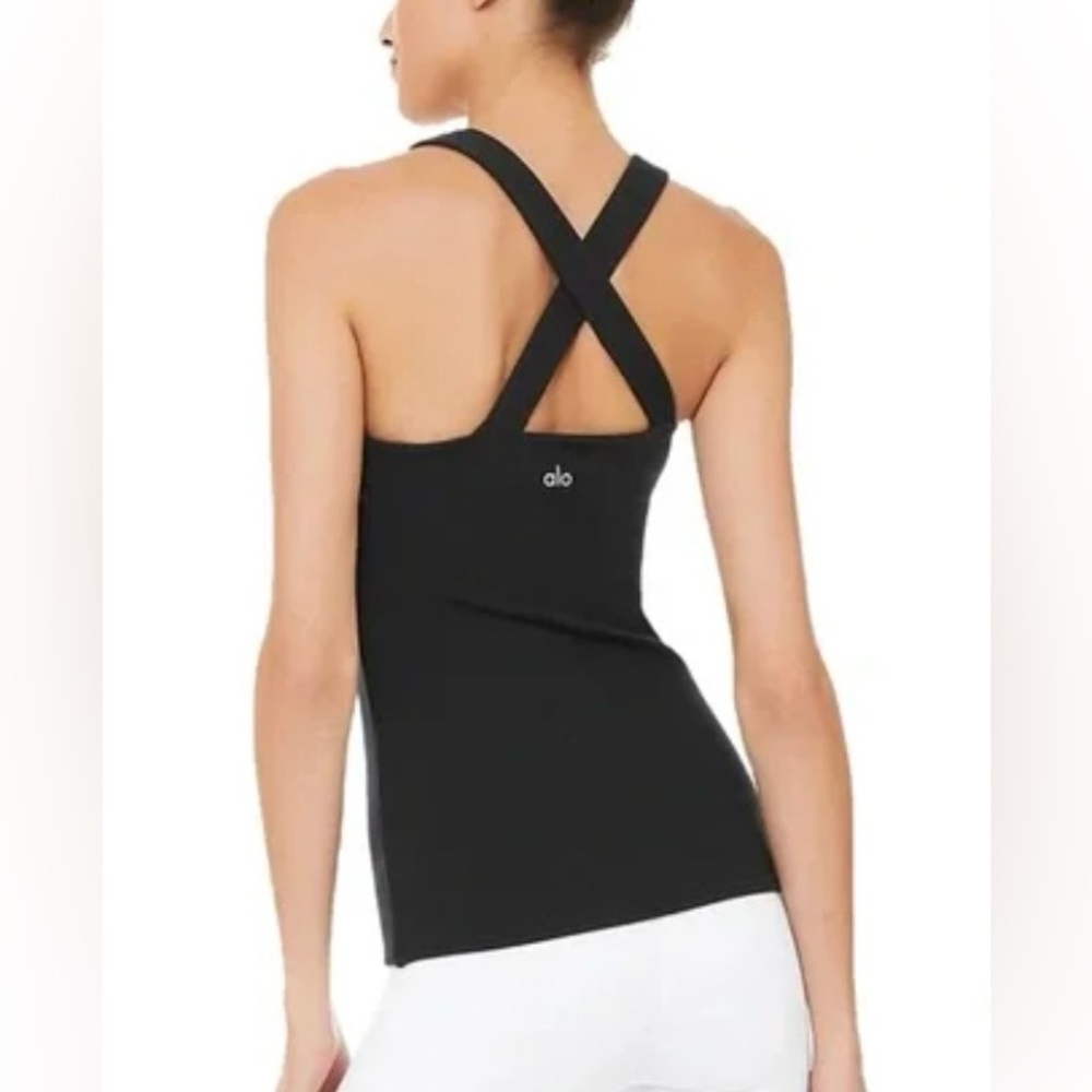 ALO Yoga Black Cross-Back Built in Bra Tank Top